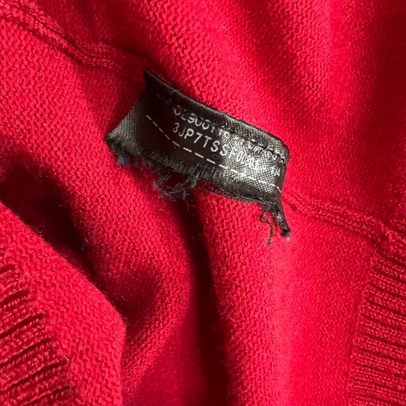 Guess Sweater S Women Red Pullover Triangle Logo Rhinestone Accents Crochet Arms - Picture 8 of 8